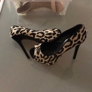 Peep toe calf skin leather stiletto